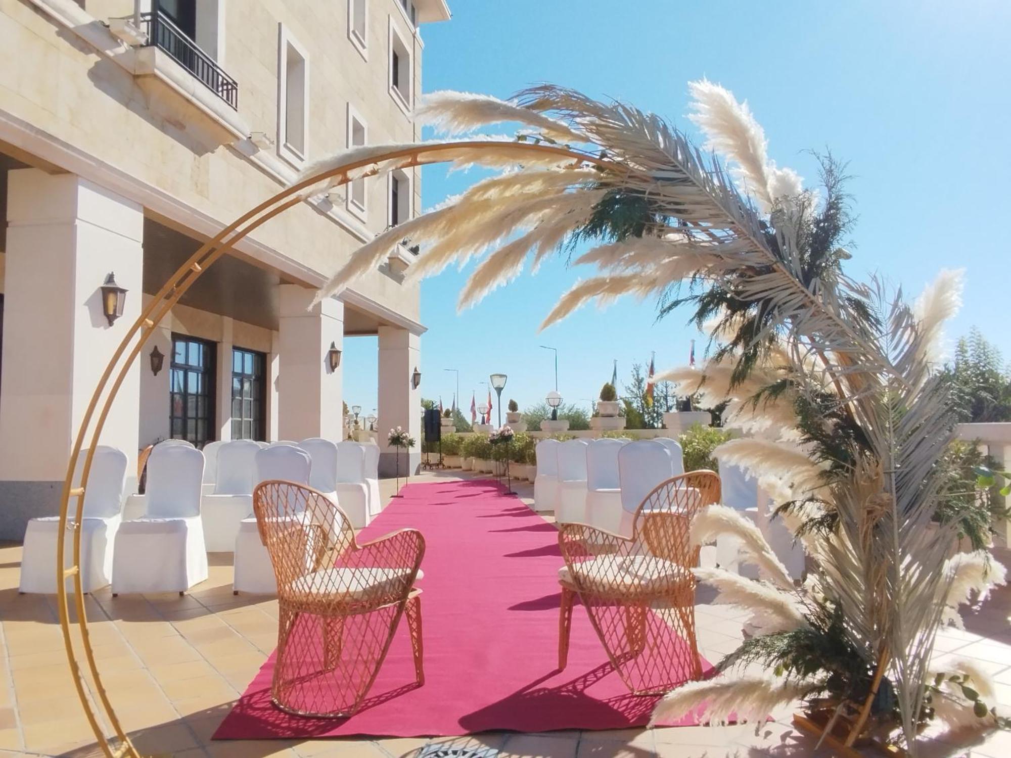 Hotel Conde Ansurez By Almia Hoteles Valladolid Exterior photo