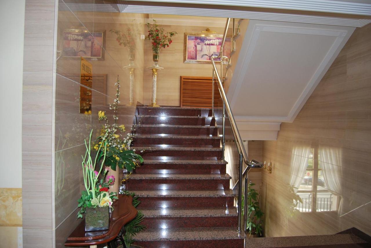 Hotel Conde Ansurez By Almia Hoteles Valladolid Exterior photo